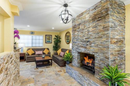 Quality Inn Escondido San Diego North County