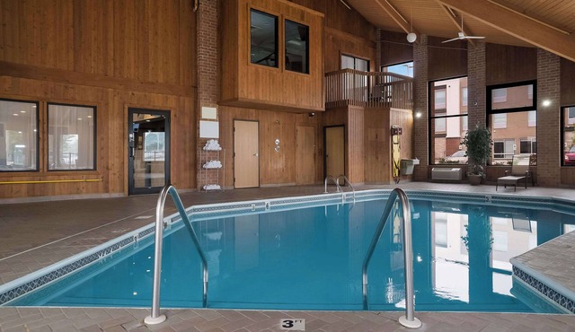 Quality Inn Grand Blanc - Flint South