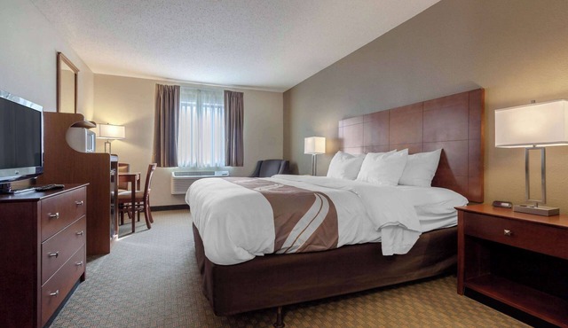 Quality Inn Hays I-70