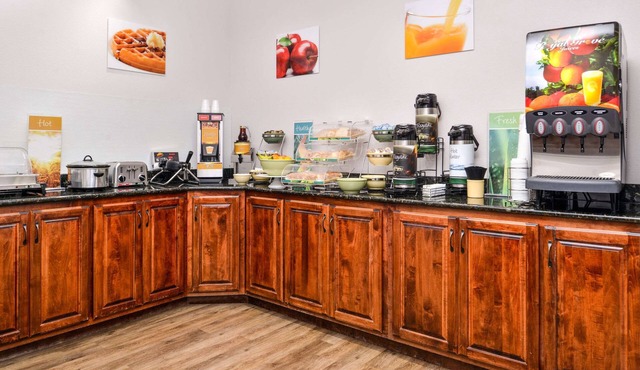 Quality Inn Joplin I-44