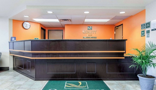 Quality Inn Junction City - Near Fort Riley