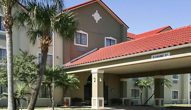 Quality Inn Kingsville Hwy 77