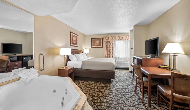 Quality Inn La Crosse North