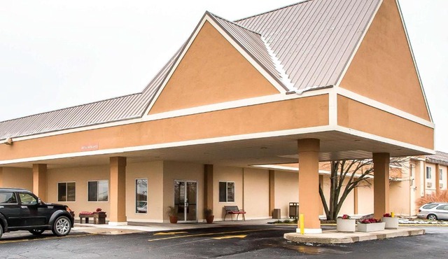 Quality Inn Morris I-80