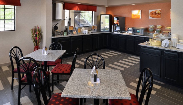 Quality Inn near Parc Natchitoches
