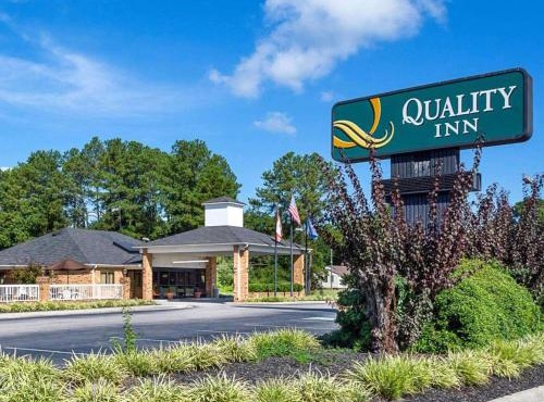Quality Inn Petersburg Near Fort Gregg-Adams