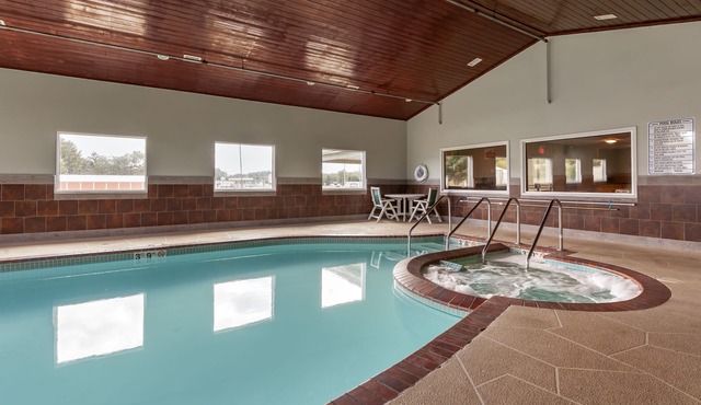 Quality Inn Redgranite