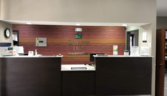 Quality Inn Rochester South
