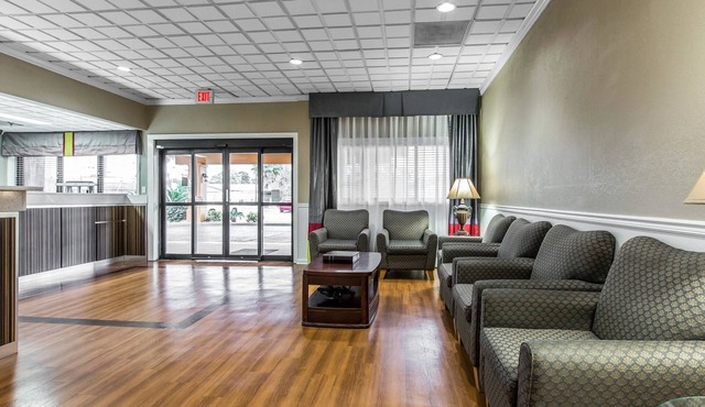 Quality Inn Savannah Midtown