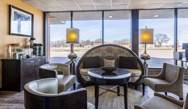 Quality Inn & Suites Albert Lea