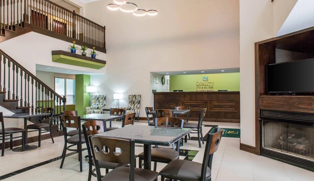 Quality Inn & Suites Anderson I-69