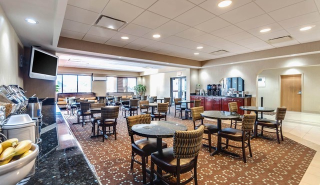 Quality Inn & Suites Bel Air I-95 Exit 77A