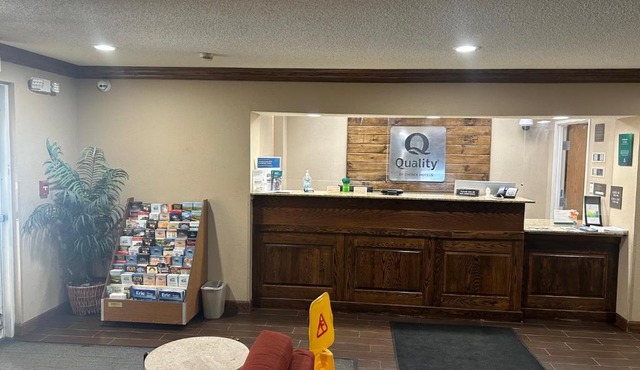 Quality Inn & Suites Bradford