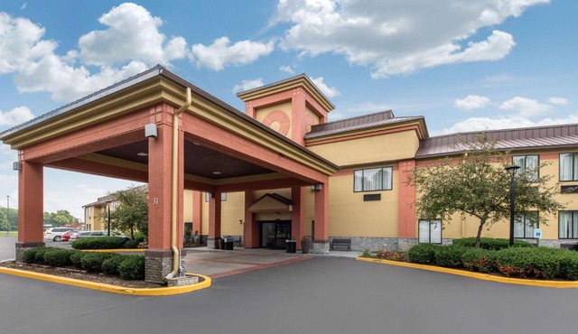 Quality Inn & Suites Brownsburg - Indianapolis West