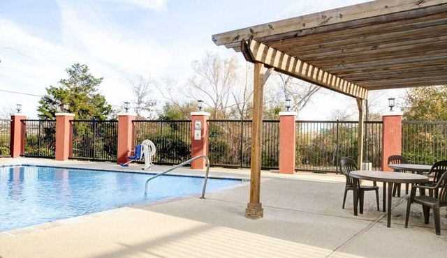Quality Inn & Suites Bryan-College Station