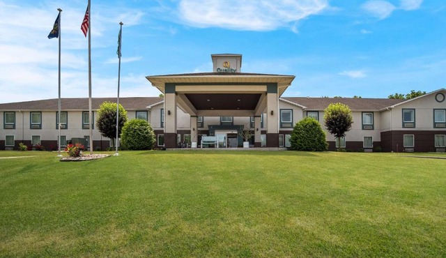 Quality Inn & Suites Chambersburg Northeast