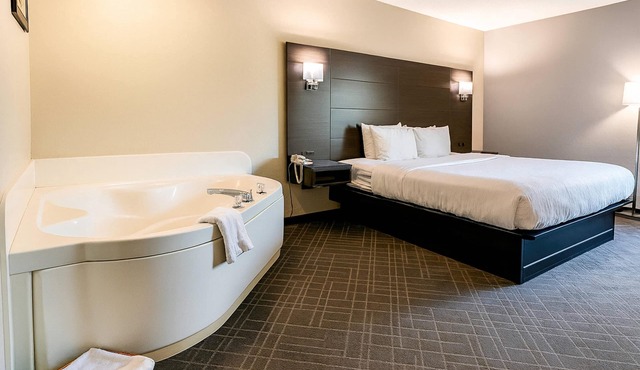Quality Inn & Suites Circleville