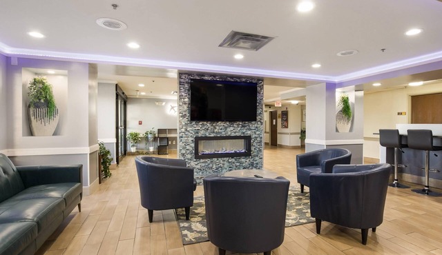 Quality Inn & Suites CVG Airport