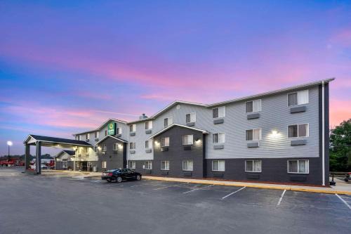 Quality Inn & Suites Delaware South