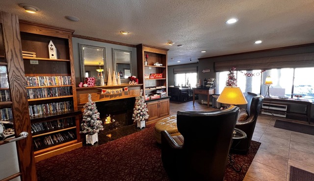 Quality Inn & Suites Detroit Lakes
