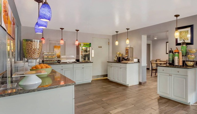 Quality Inn & Suites Easley - Greenville