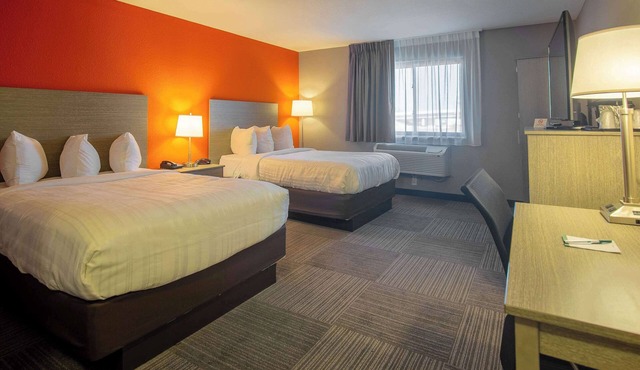Quality Inn & Suites Hammond Near I-8090