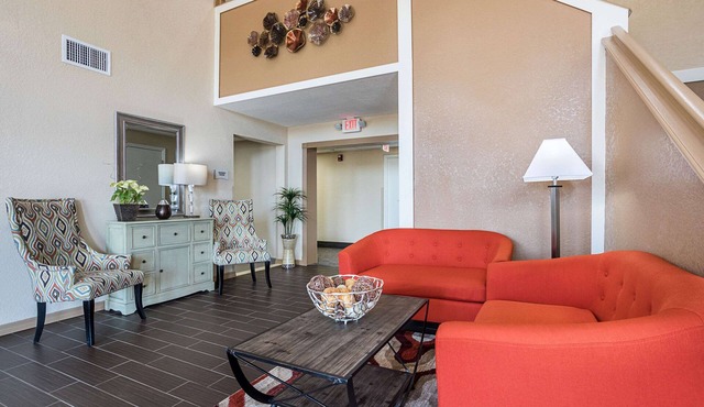 Quality Inn & Suites Heritage Park