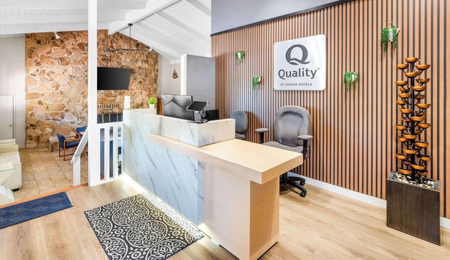 Quality Inn & Suites Jackson