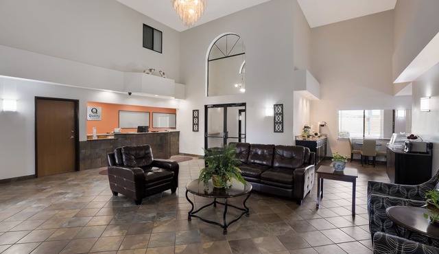 Quality Inn & Suites Junction