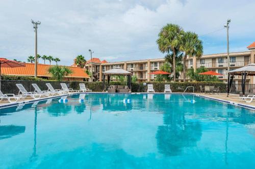 Quality Inn & Suites Kissimmee near Main Gate