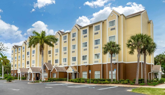 Quality Inn & Suites Lehigh Acres Fort Myers