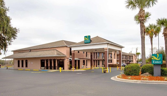 Quality Inn & Suites Live Oak I-10 Exit 283