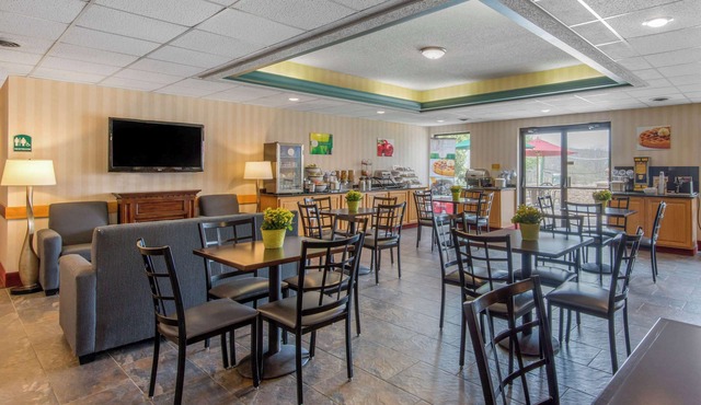 Quality Inn & Suites Mansfield