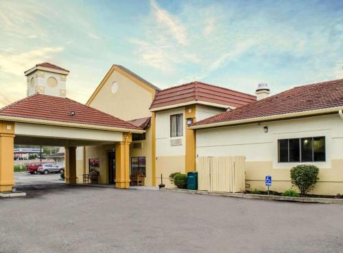 Quality Inn & Suites Medina - Akron West