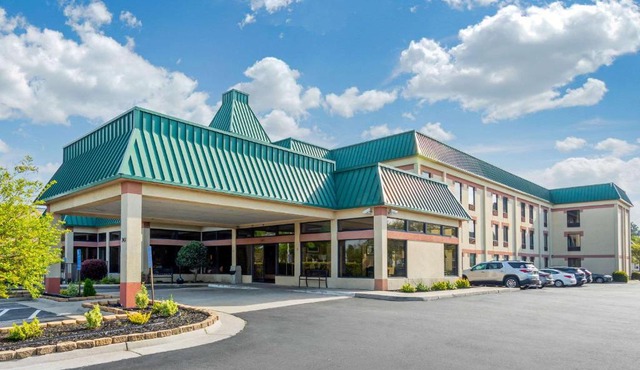 Quality Inn & Suites Olde Town