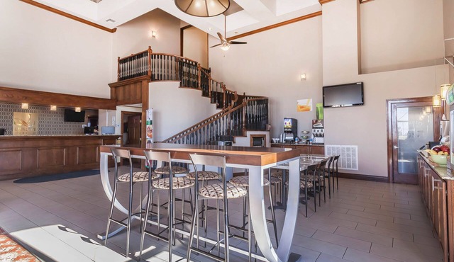 Quality Inn & Suites Owasso US-169