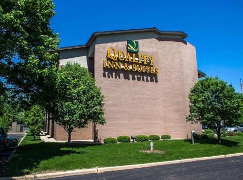 Quality Inn & Suites Peoria North