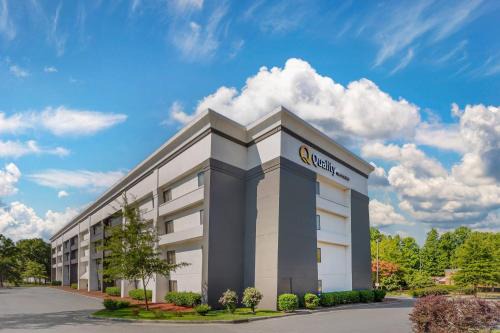 Quality Inn & Suites Raleigh Durham Airport