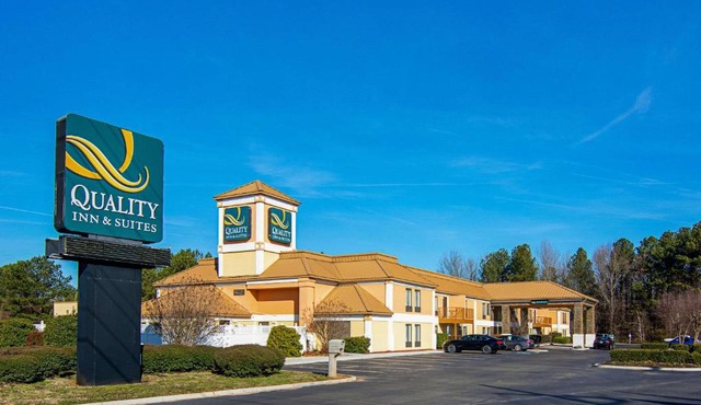 Quality Inn & Suites Richburg I-77