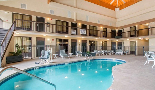 Quality Inn & Suites Ridgeland