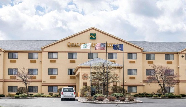 Quality Inn & Suites South Bend Airport
