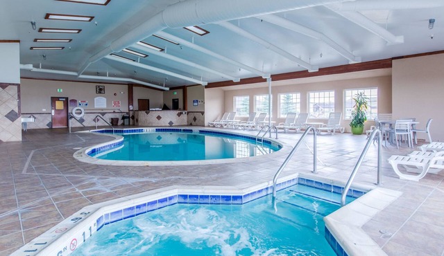 Quality Inn & Suites University