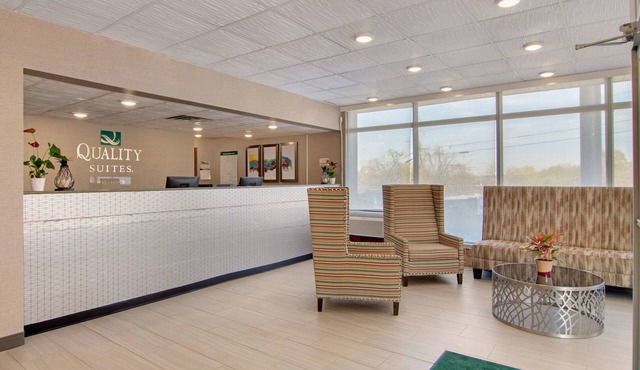 Quality Inn & Suites