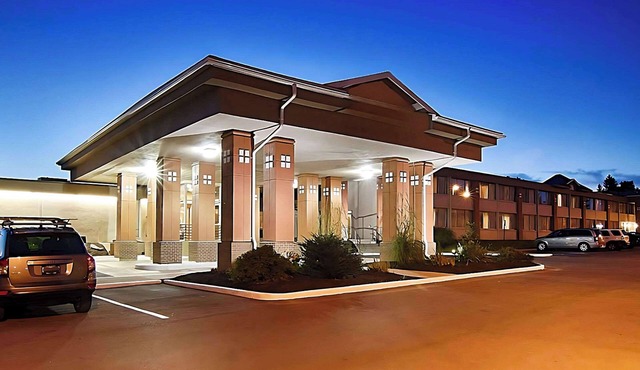 Quality Inn & Suites East Syracuse - Carrier Circle