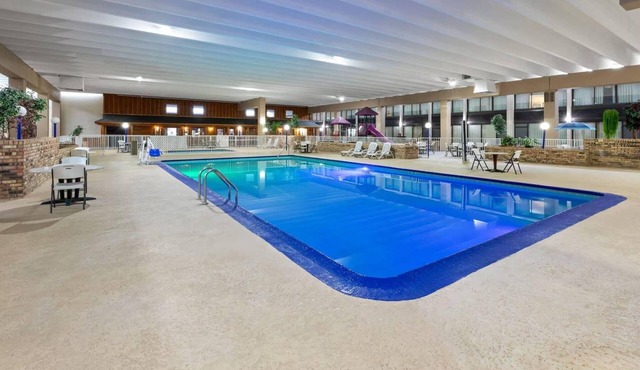 Quality Inn & Suites