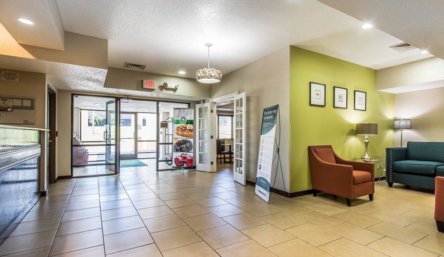 Quality Inn & Suites