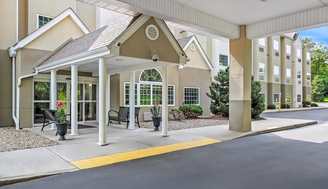 Quality Inn & Suites