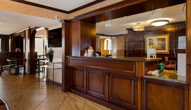 Quality Inn & Suites