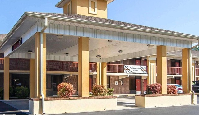 Quality Inn Sweetwater West
