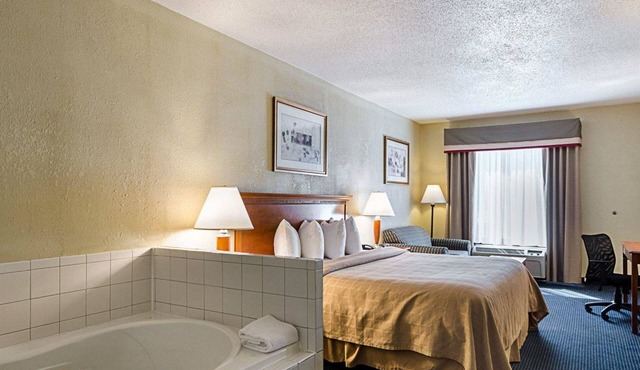 Quality Inn Troutville - Roanoke North